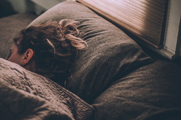 MELATONIN: ALLES, WAS DU WISSEN MUSST